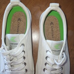 Cariuma Off-White Canvas Sneakers